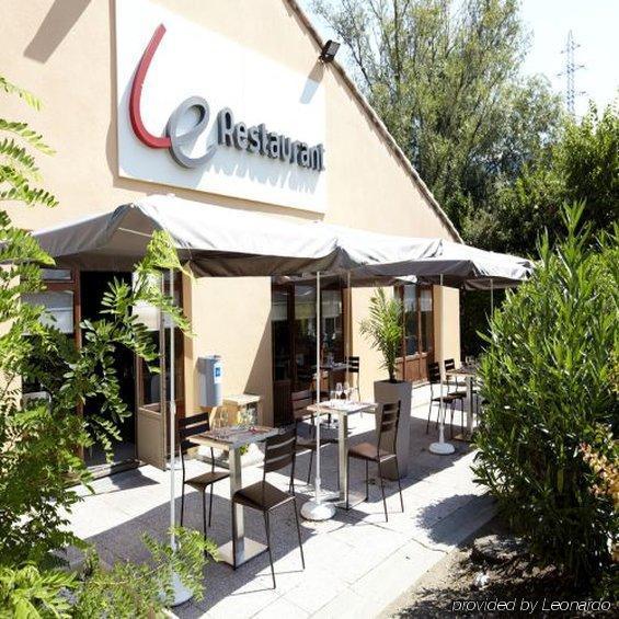 Campanile Saint-Die Restaurang bild